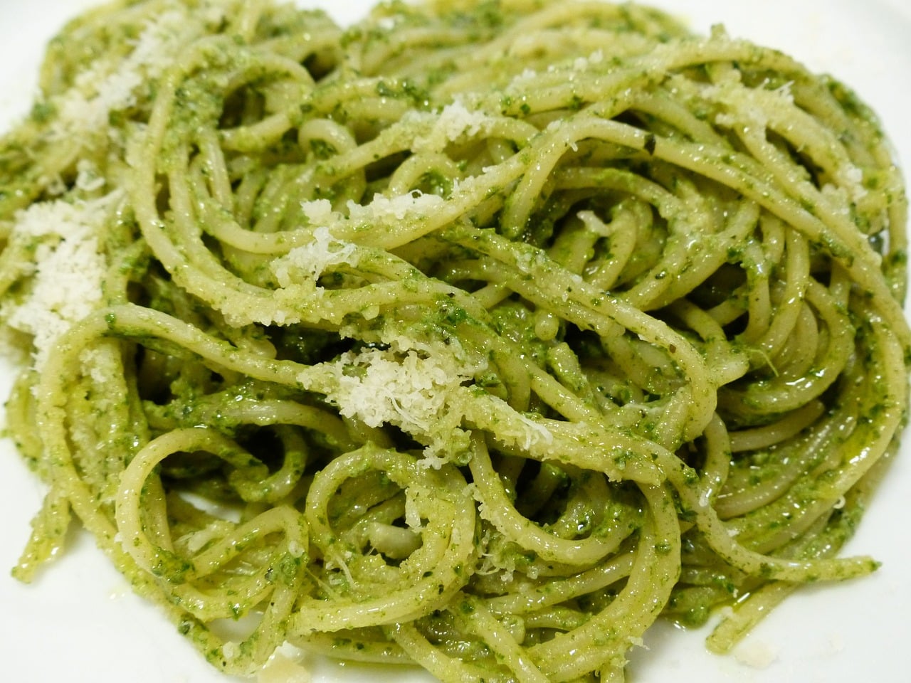 Nudeln mit Pesto